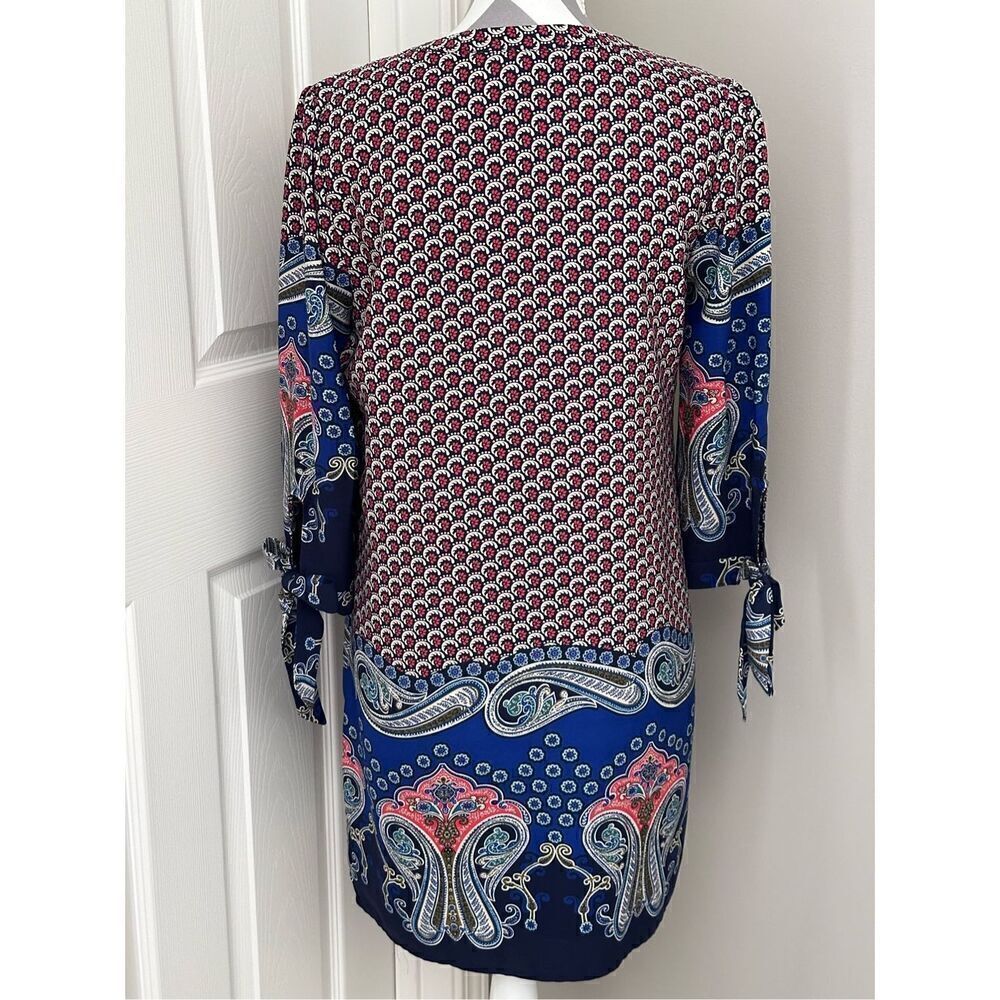 Forever 21 Contemporary Paisley Mini Dress in small - Picture 4 of 9